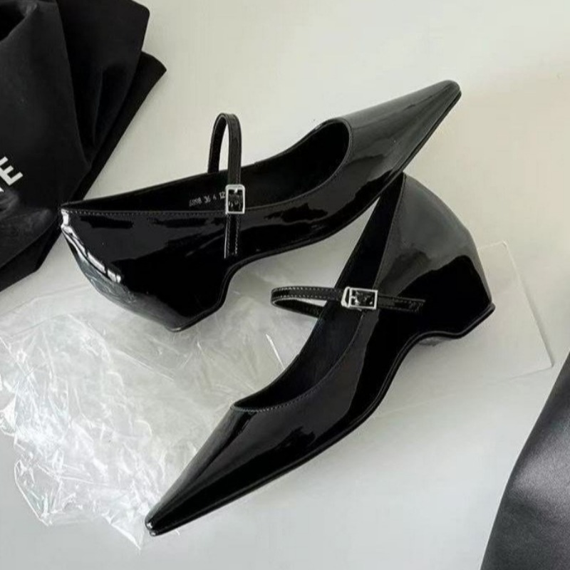2026 Nova Chegada Sapatos Femi - Womens Heels avaliação e preço
